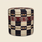 Firefly_recreate this product cut out green pouffe, but with the blue and red fabric 322356